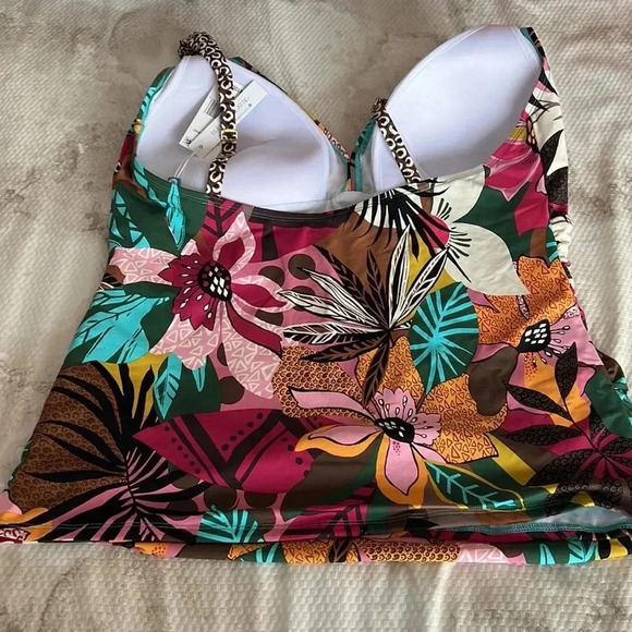 Bleu Rod Beattie V Neck Tankini Top Swimsuit - Picture 6 of 7